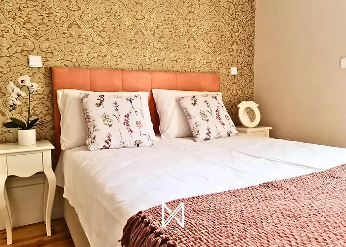 Tomas Center 아파트 *